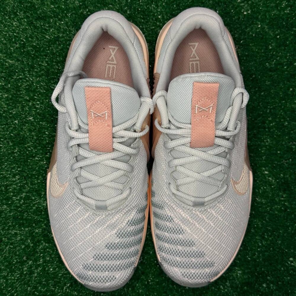 Nike MC Trainer 2 Womens 9 Mica Green Guava Ice DZ2537-002 Training - Picture 7 of 8